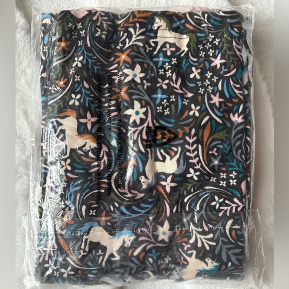 Hanna Andersson Organic Cotton Long John Pajama Set-Floral Unicorn Pattern Sz 8 - Picture 3 of 4